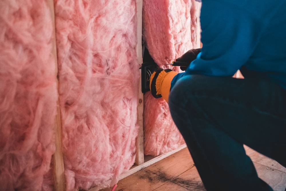 Fachgerechte Wanddämmung mit Mineralwolle